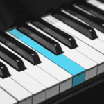 Real Piano electronic keyboard MOD Unlimited Money 5.42.3