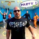 Neighbors OG MOD Unlimited Money 1.66